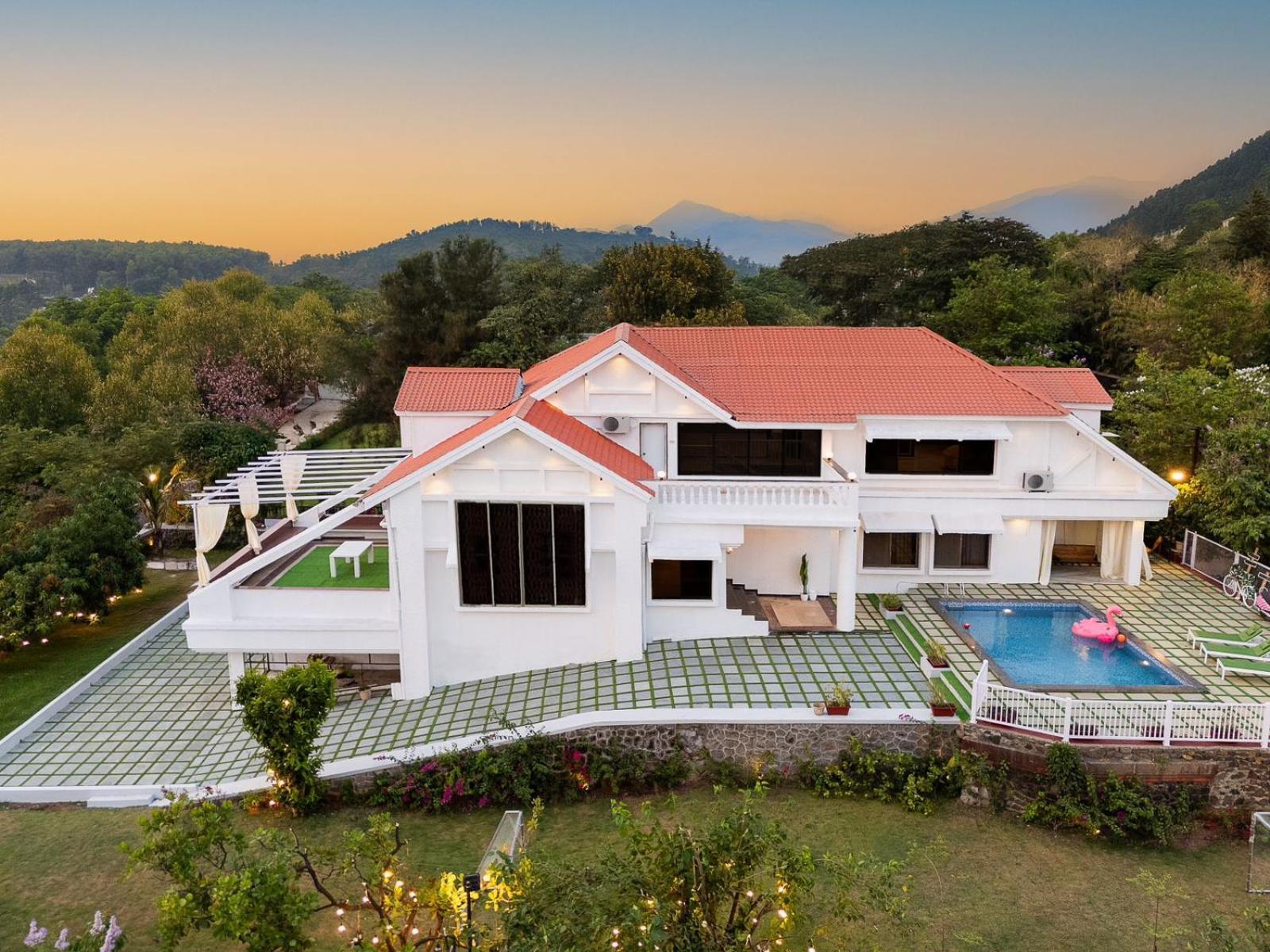 Ekostay Luxe - Casa Noah - Paddle Court & Sunset Point Lonavala Buitenkant foto
